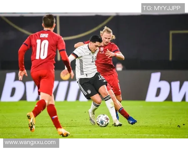 捷克与罗马尼亚足球对决比分揭晓精彩瞬间回顾