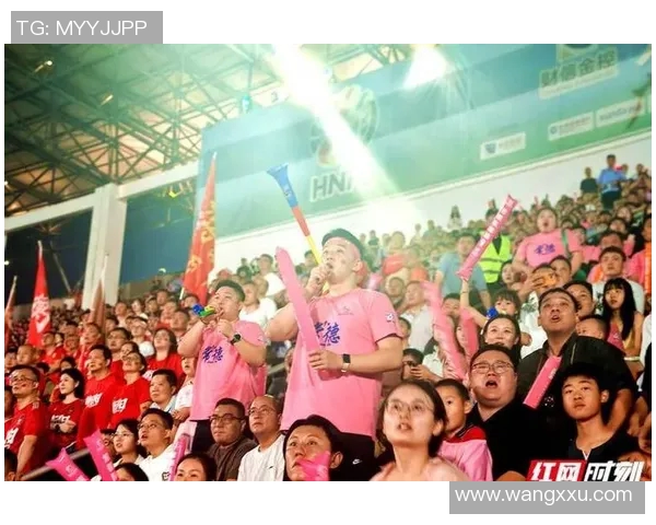 莫斯科迪纳摩与红宝石激战比分揭晓精彩瞬间回顾