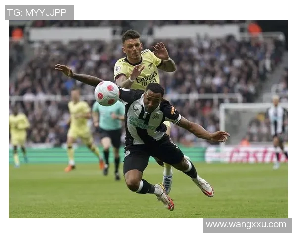 纽卡斯尔联队迎战罗奇代联队全力争胜展现球队实力与斗志