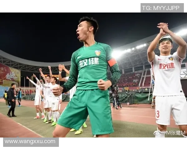 圣保利迎战天津权健双方实力对决期待精彩比赛瞬间