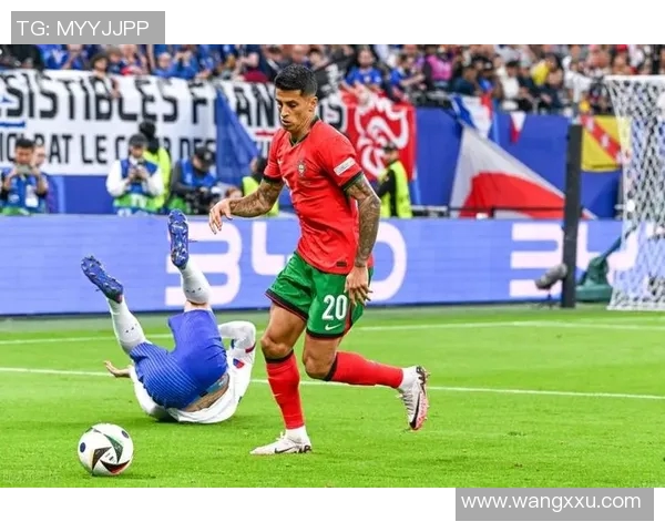 坎塞洛的足球之路：从天才少年到世界级后卫的成长历程