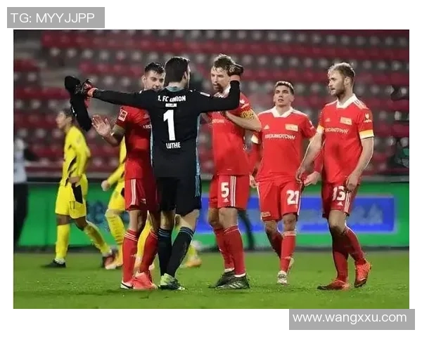 拜仁慕尼黑主场迎战奥斯堡争夺德甲积分榜关键战役