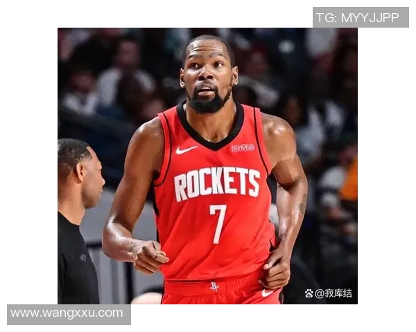 火箭与马刺激战正酣NBA赛场精彩瞬间回顾与分析