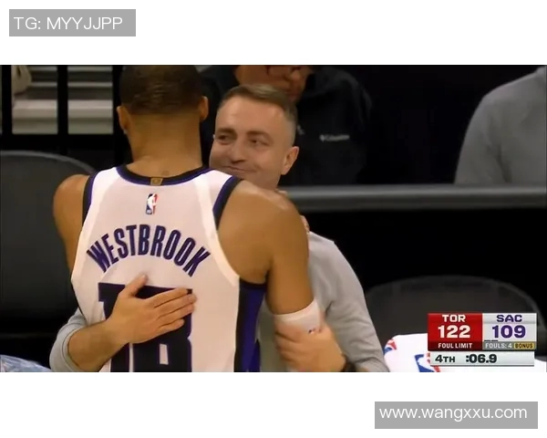 猛龙与国王精彩对决回放录像分析及赛后精彩瞬间回顾