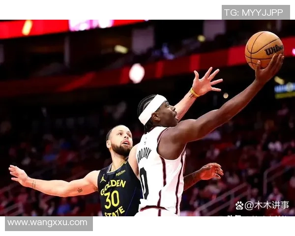 火箭与勇士激战在即NBA赛程精彩对决引发球迷热议